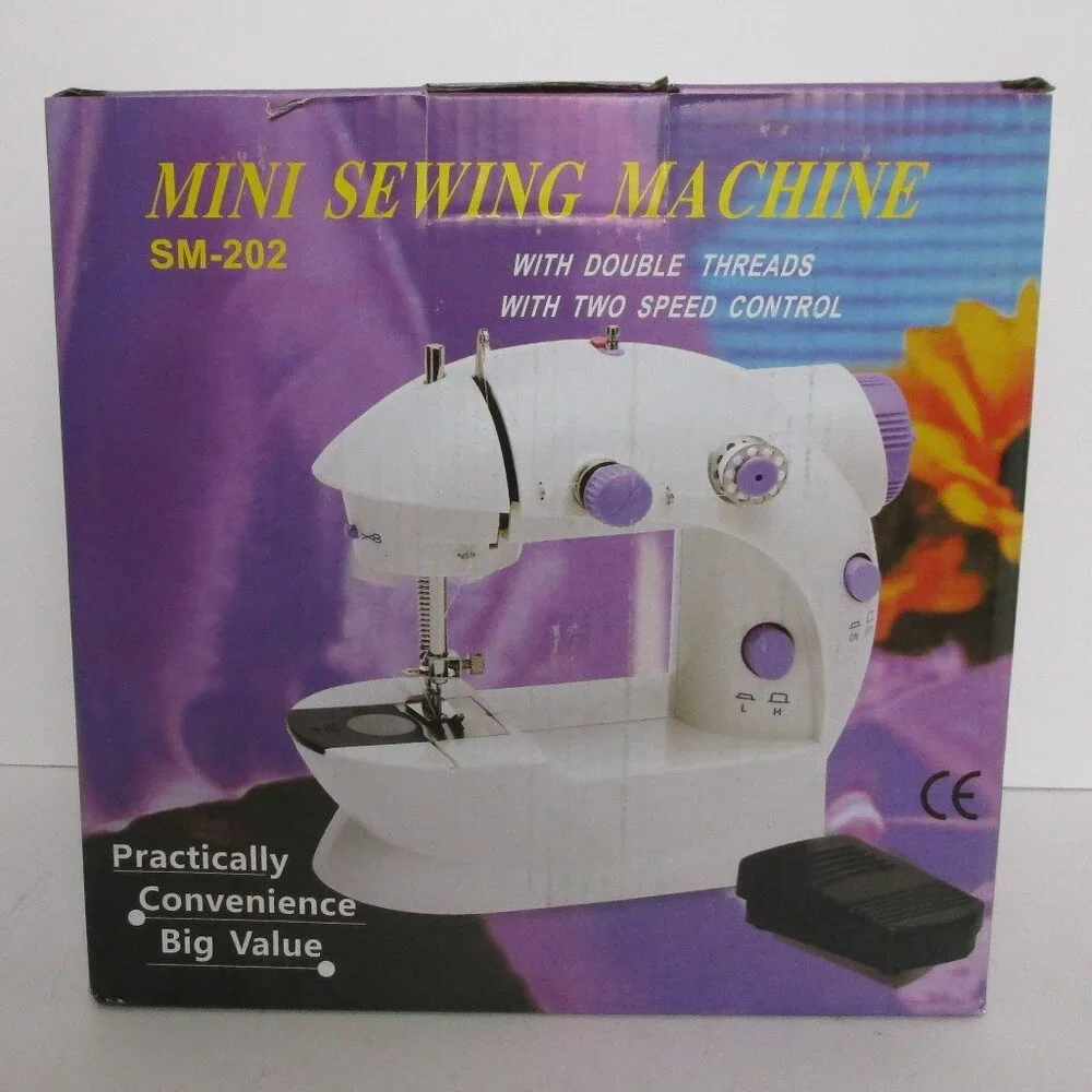 NIB portable sewing machine - Picture 5 of 5